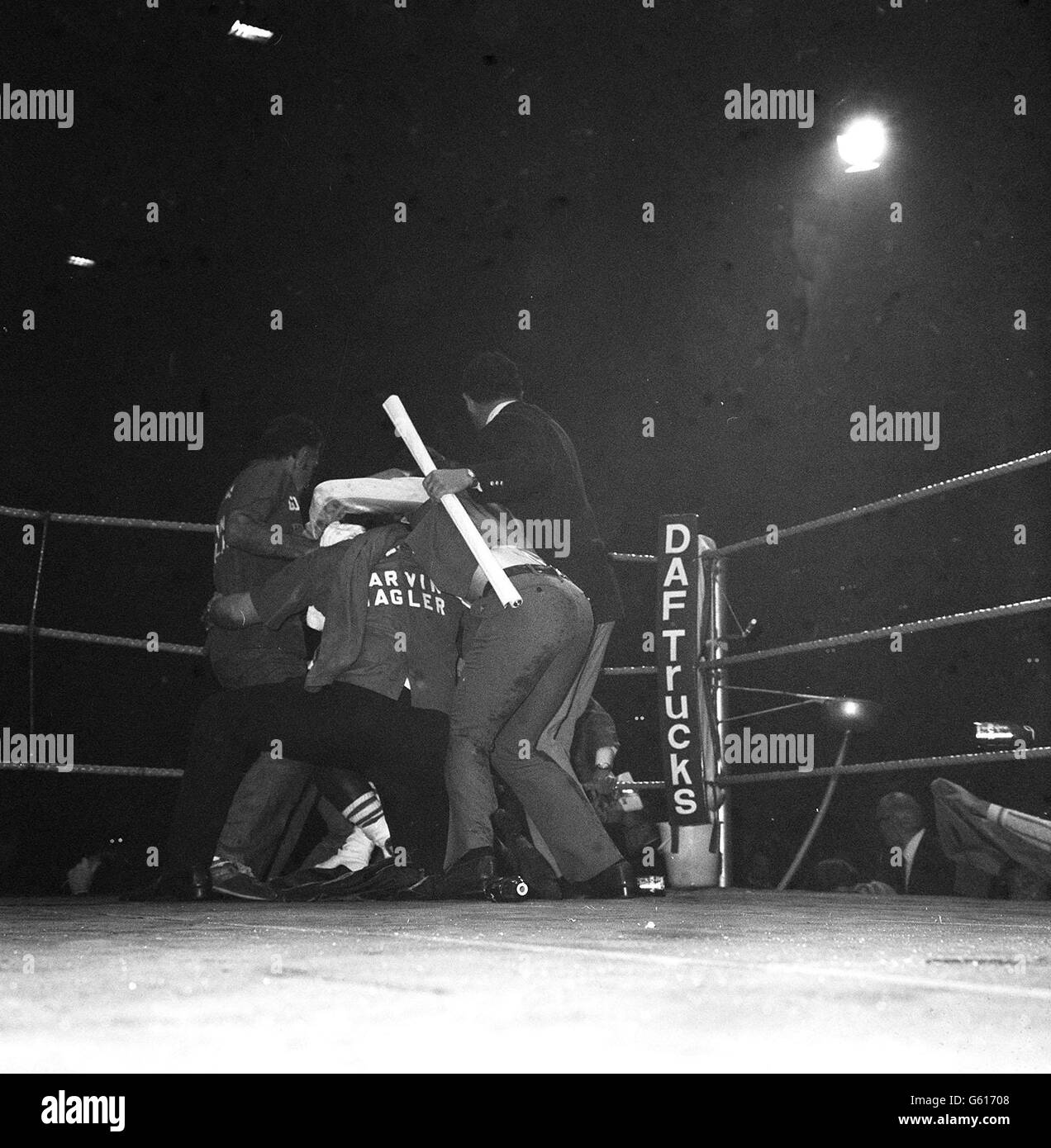 Alan Minter v Marvin Haggler Foto Stock