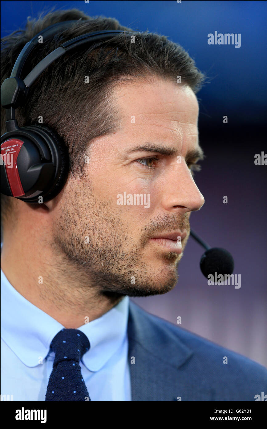 Calcio - UEFA Champions League - semifinale - seconda tappa - Barcellona / Bayern Monaco - Nou Camp. Il pugno di calcio Jamie Redknapp Foto Stock