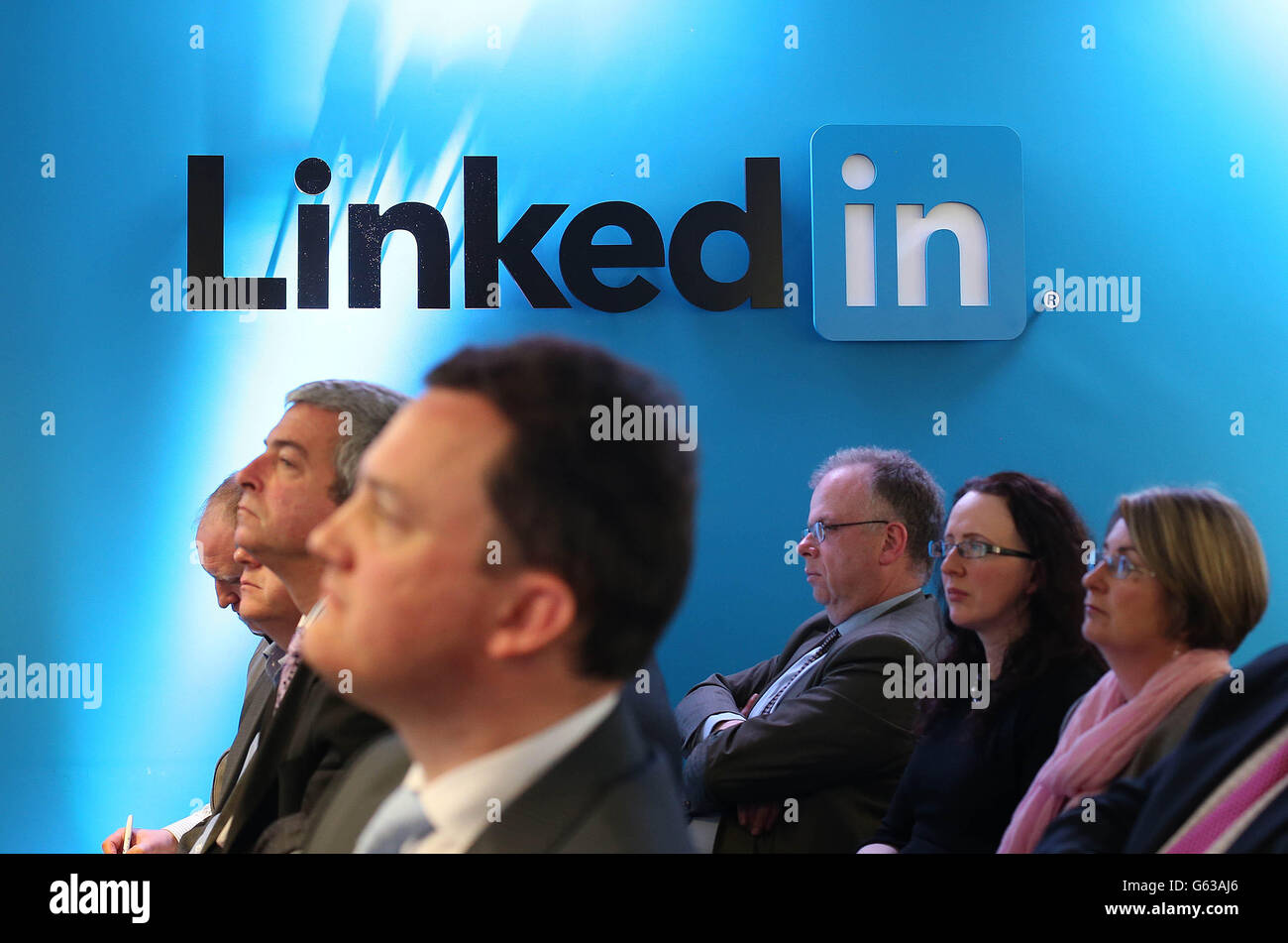 Una visione generale del logo LinkedIn presso gli uffici di LinkedIn a Gardner House, Wilton Place Dublin. Foto Stock