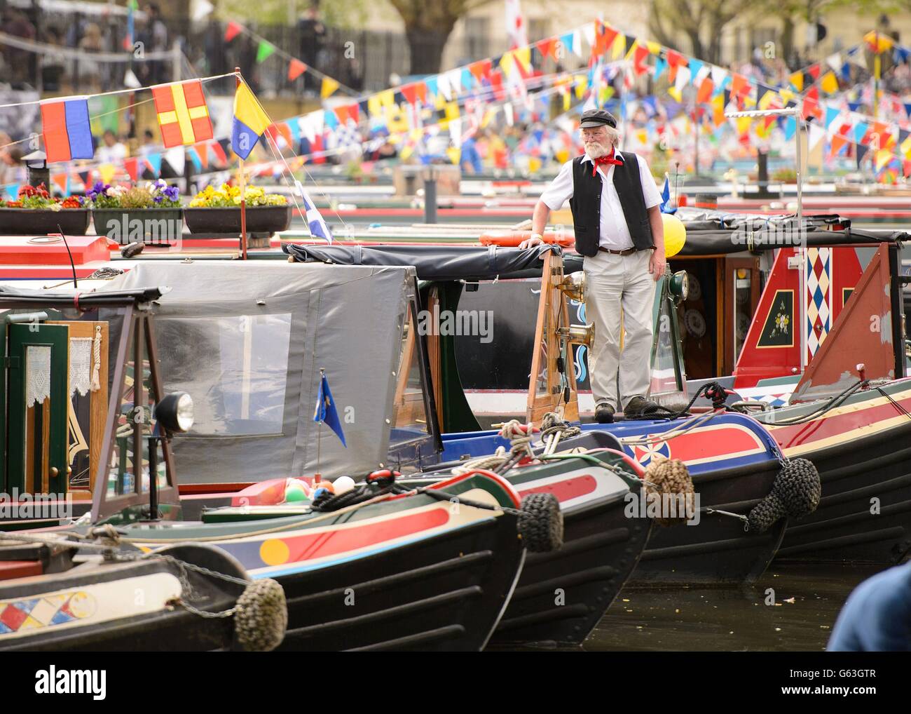 Meteo a molla - Canalway cavalcata - Little Venice, Londra Foto Stock