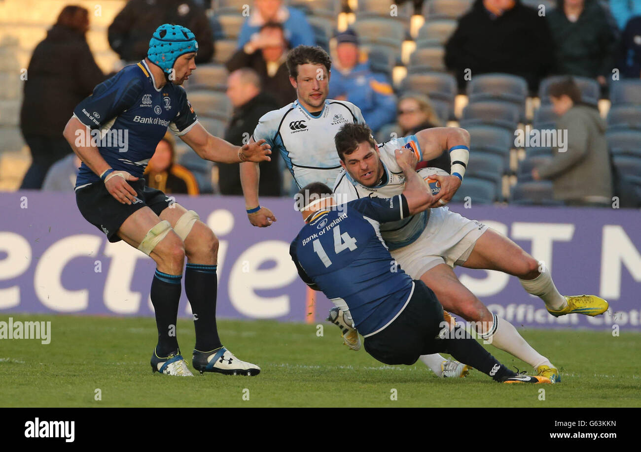 Rugby Union - Rabo Direct PRO12 - Play-off - Leinster / Glasgow Warriors - RDS. Leinster's Leo Cullen e Glasgow Warriors' Sean Lamont durante la partita Rabo Direct PRO12 Playoff presso il RDS di Dublino. Foto Stock