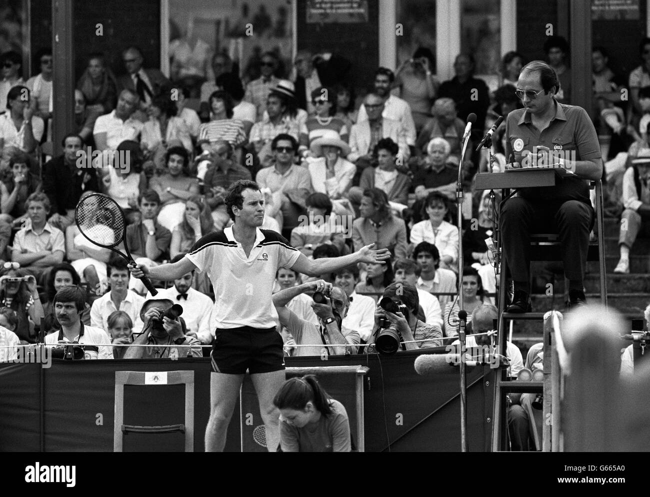 John McEnroe detiene il gioco Foto Stock