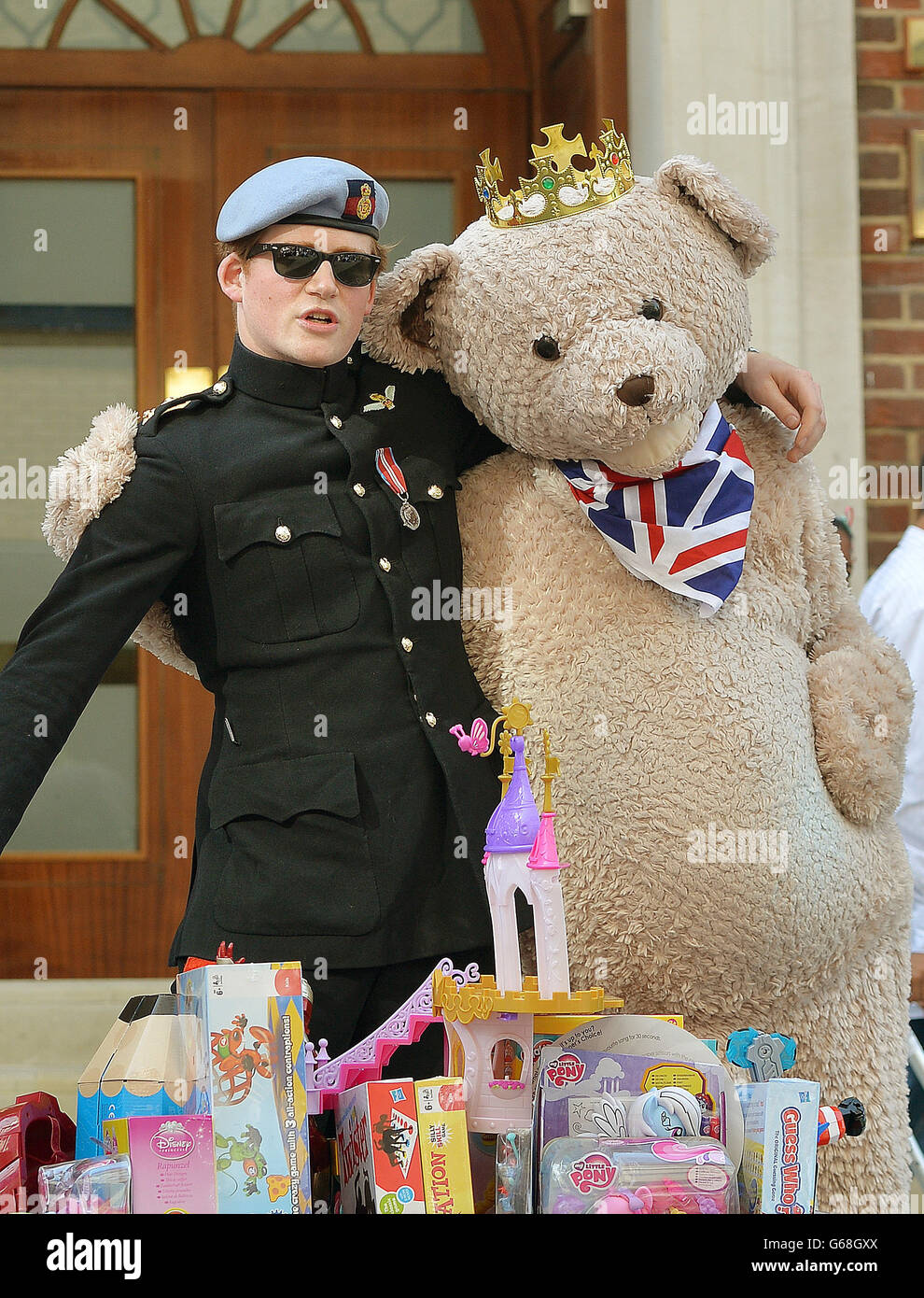 I preparativi per la nascita del principe George di Cambridge Foto Stock