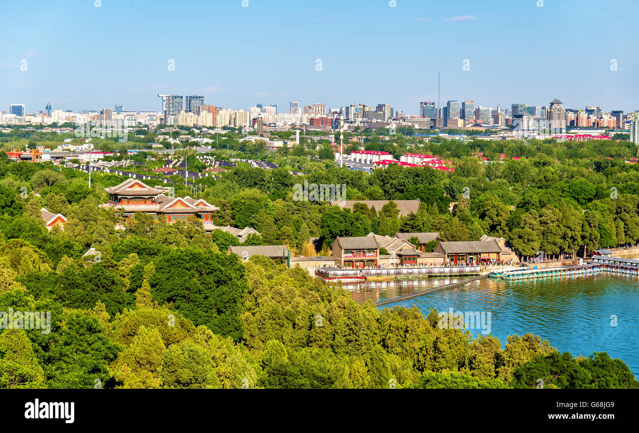 Lago Kunming visto da Summer Palace - Pechino Foto Stock