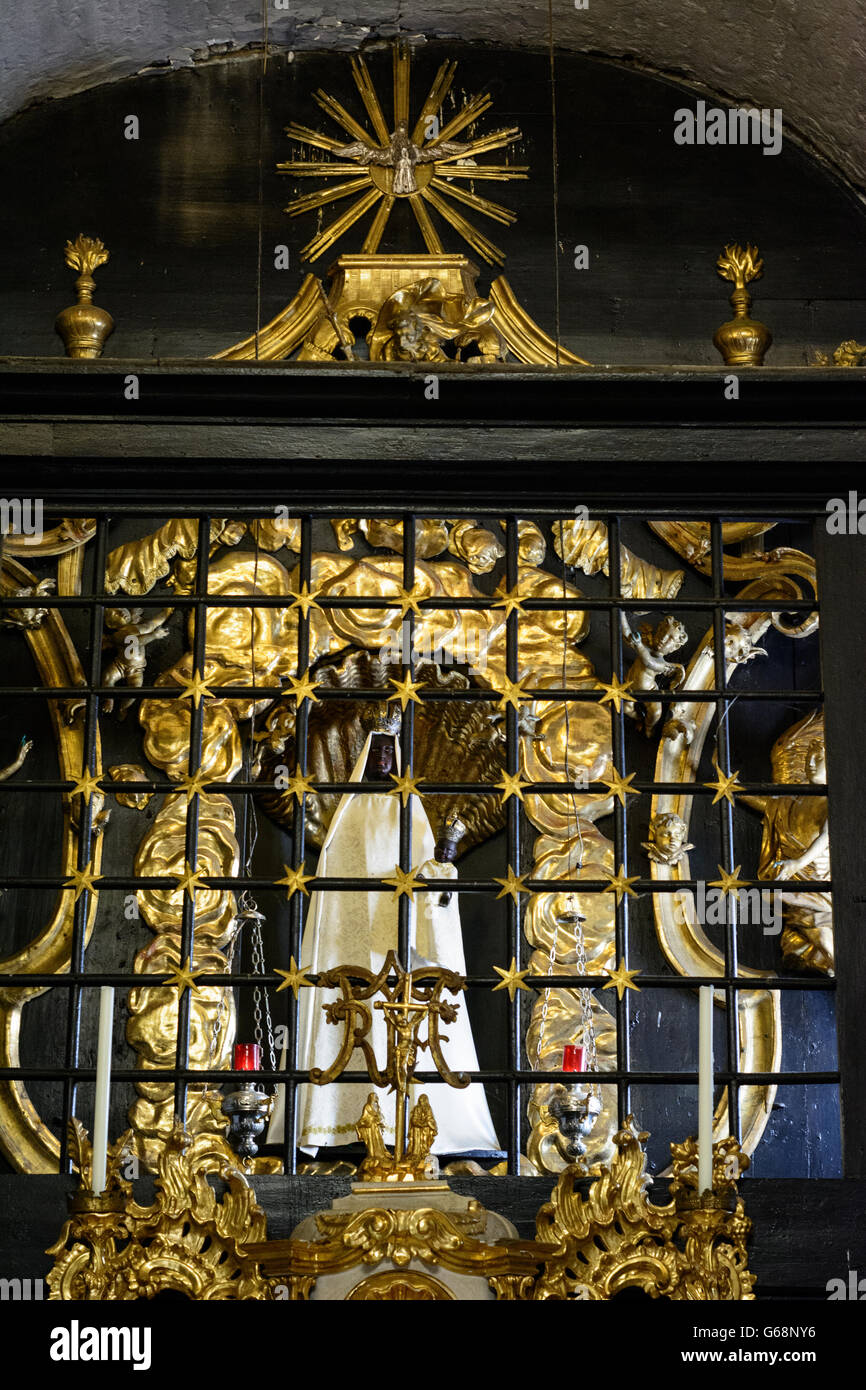 Basilica Maria Loretto : immagine miracolosa della Vergine Maria Madonna Nera di Loreto nella Cappella di Loreto Foto Stock