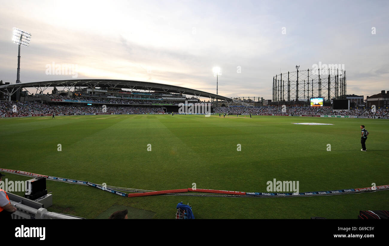 Cricket - Friends Life T20 - Surrey / Essex - The Kia Oval. Una visione generale dell'ovale Kia Foto Stock