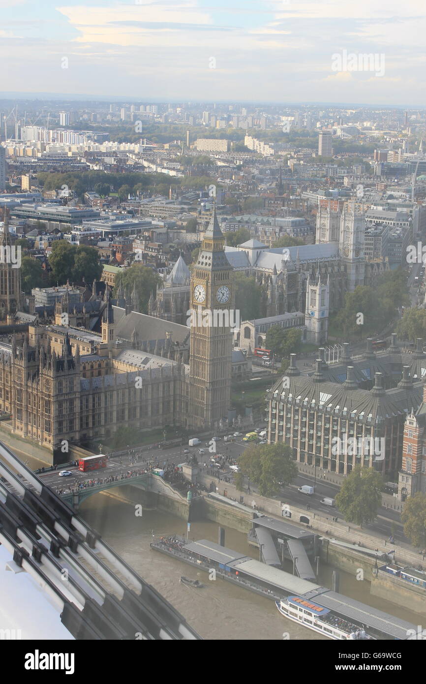 Vista del Big Ben dal London Eye, il fiume Tamigi, turistica, la città capitale, Regno Unito, Gran Bretagna, un punto di riferimento Foto Stock