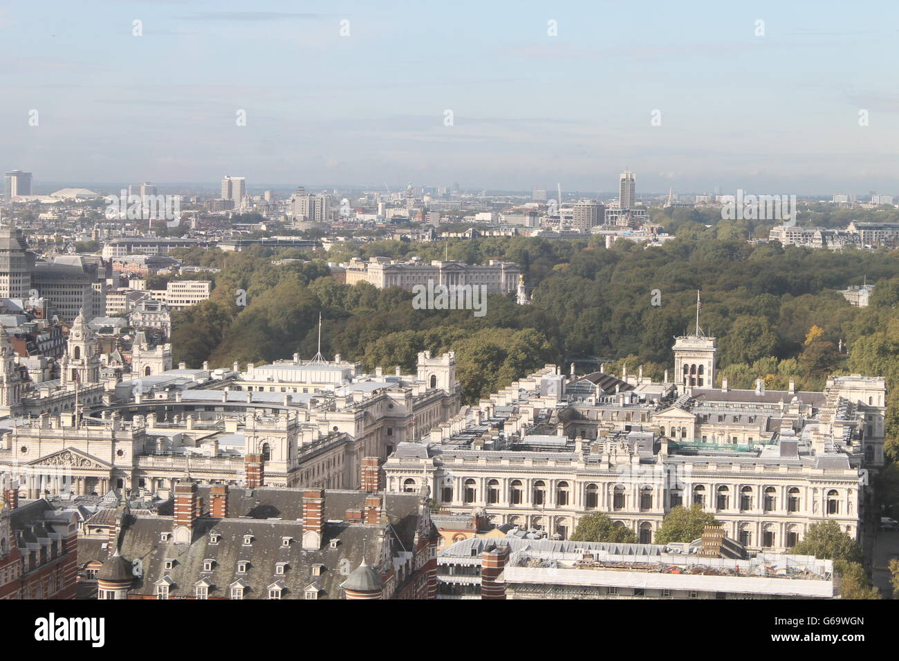 Buckingham Palace dal London Eye, il fiume Tamigi, turistica, la città capitale, Regno Unito, Gran Bretagna, un punto di riferimento Foto Stock
