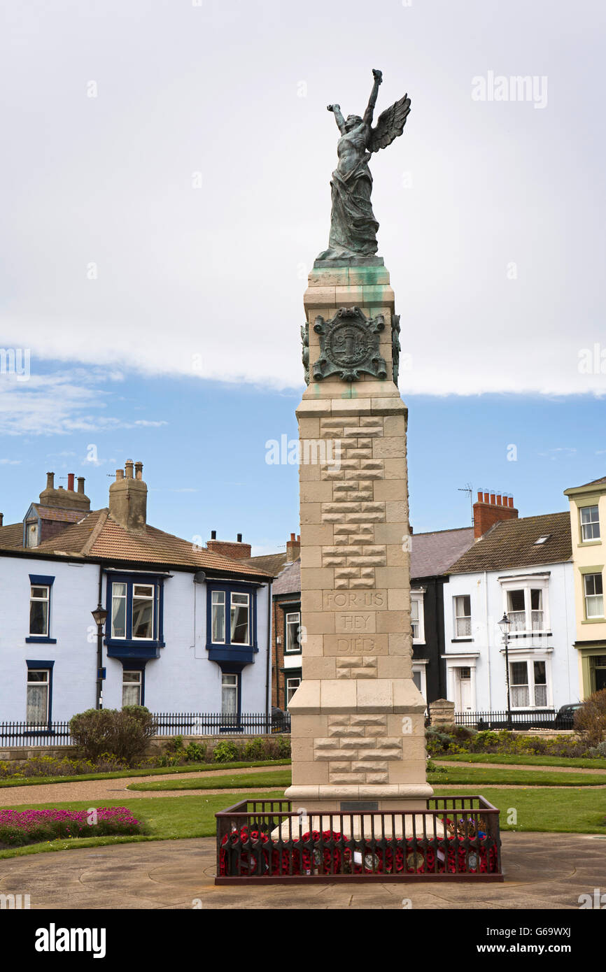 Regno Unito, County Durham, Hartlepool Headland, Cliff terrazza, Memoriale di guerra Foto Stock