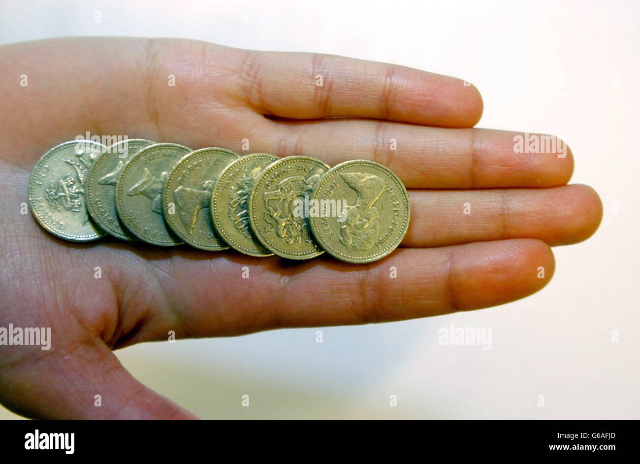 Valuta del Regno Unito - 1 monete. Foto di stock di monete inglesi da una sterlina. Foto Stock