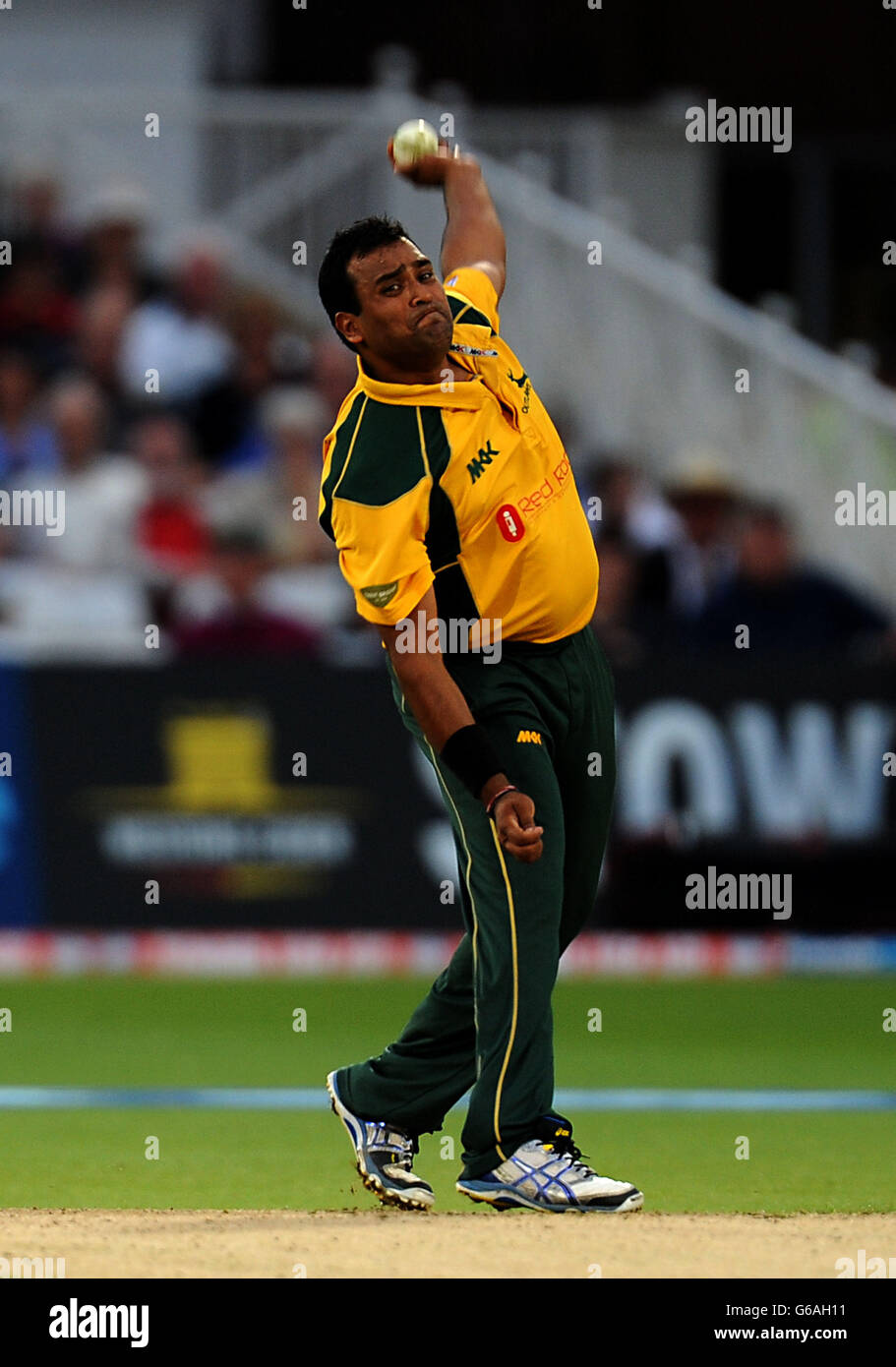 Cricket - Friends Life T20 - Quarter Final - Nottinghamshire Outlaws / Essex Eagles - Trent Bridge. Samit Patel di Nottinghamshire durante la vita degli amici T20, Quarter Final a Trent Bridge, Nottingham. Foto Stock