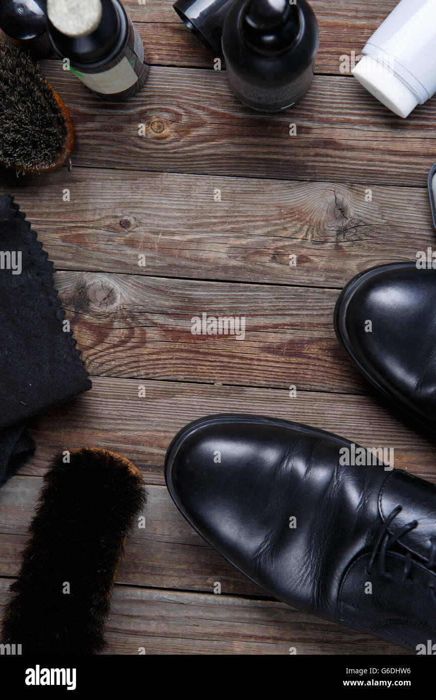 Spazzole, cera, scarpe, accessori Foto Stock