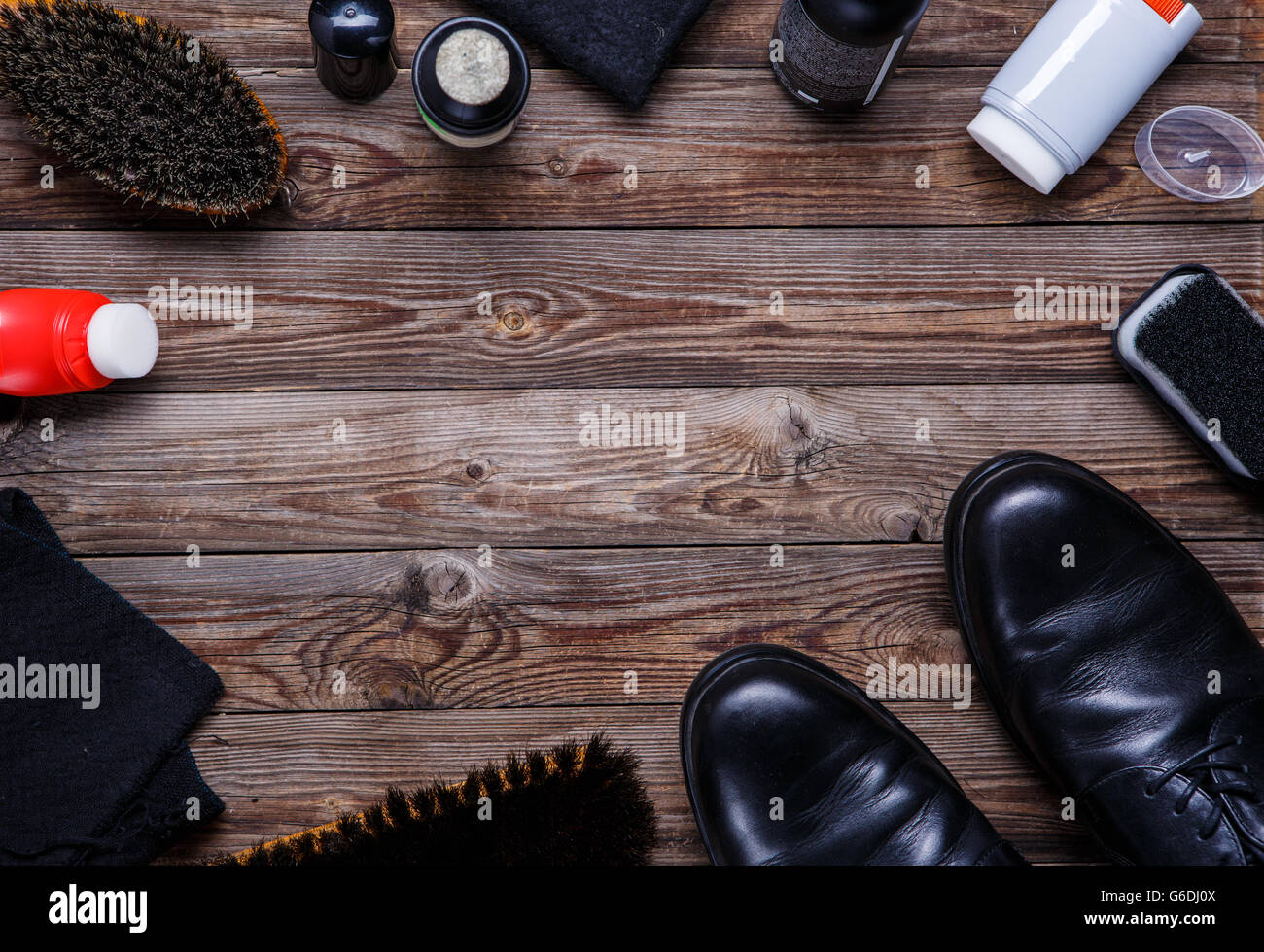 Spazzole, cera, scarpe, accessori Foto Stock