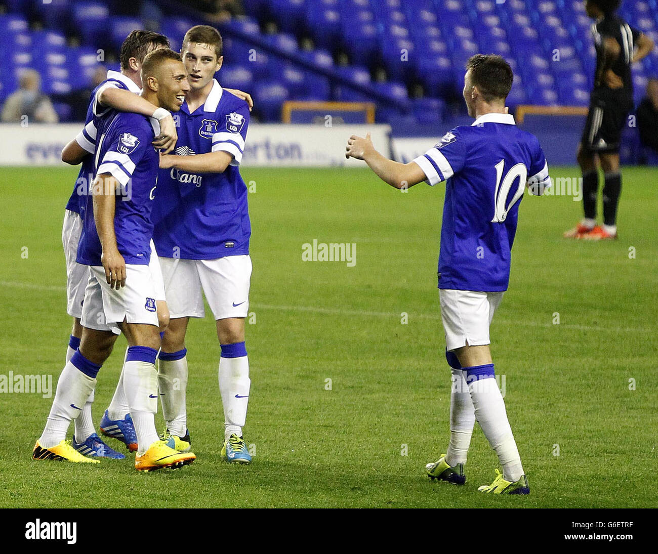 Calcio - U21 Barclays Premier League - Everton / Chelsea - Goodison Park. Hallam Hope di Everton celebra il suo secondo obiettivo contro Chelsea. Foto Stock