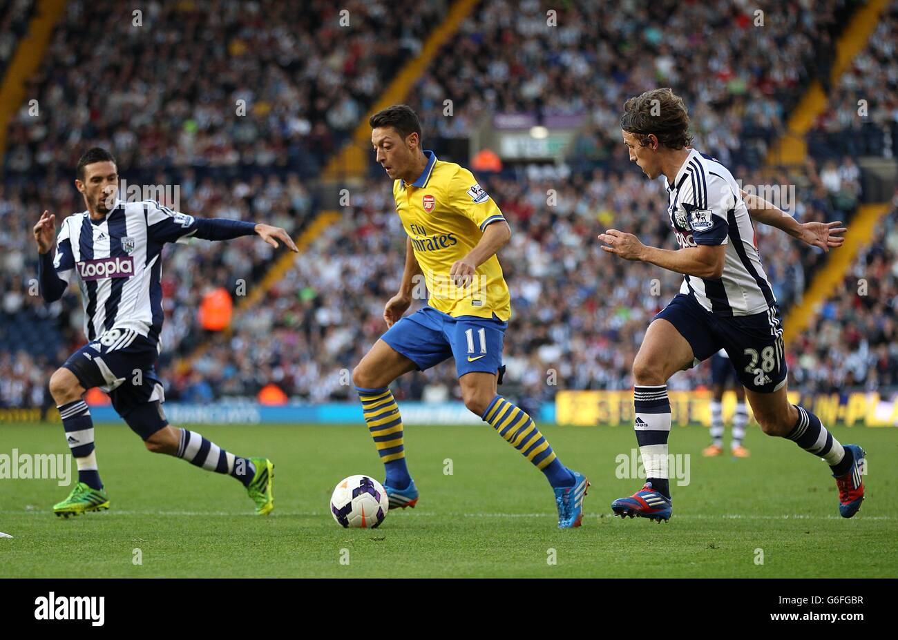 Calcio - Barclays Premier League - West Bromwich Albion contro Arsenal - The Hawthorns. Mesut Ozil di Arsenal in azione Foto Stock