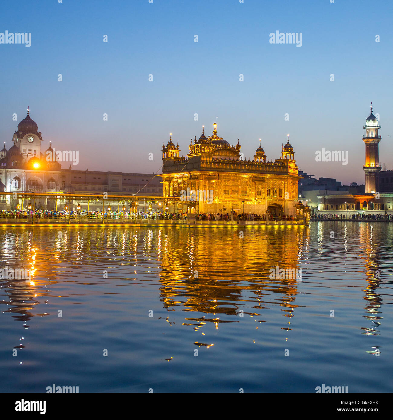 Tempio d'oro (Harmandir Sahib) di Amritsar Punjab, India Foto Stock