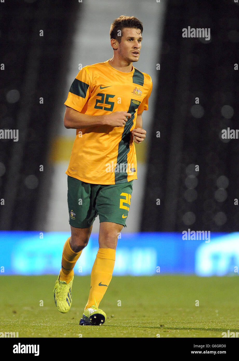 Calcio - FIFA International friendly - Australia / Canada - Craven Cottage. Dario Vidosic, Australia Foto Stock