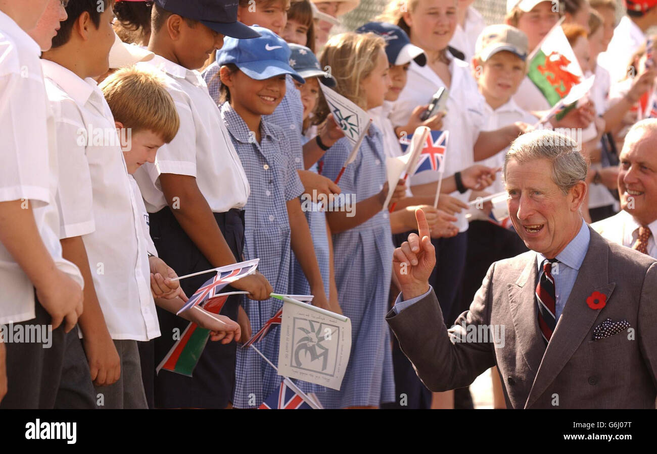 Il principe Charles visita alla British School di Muscat Foto Stock