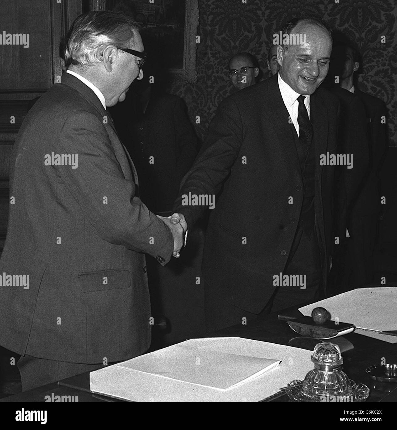 Lo spazio esterno trattato ratificato. Foto Stock