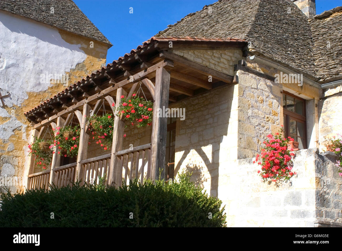 Saint-Amand-de-Coly è un villaggio turistico situato nel Perigord francesi nella Dordogne Foto Stock