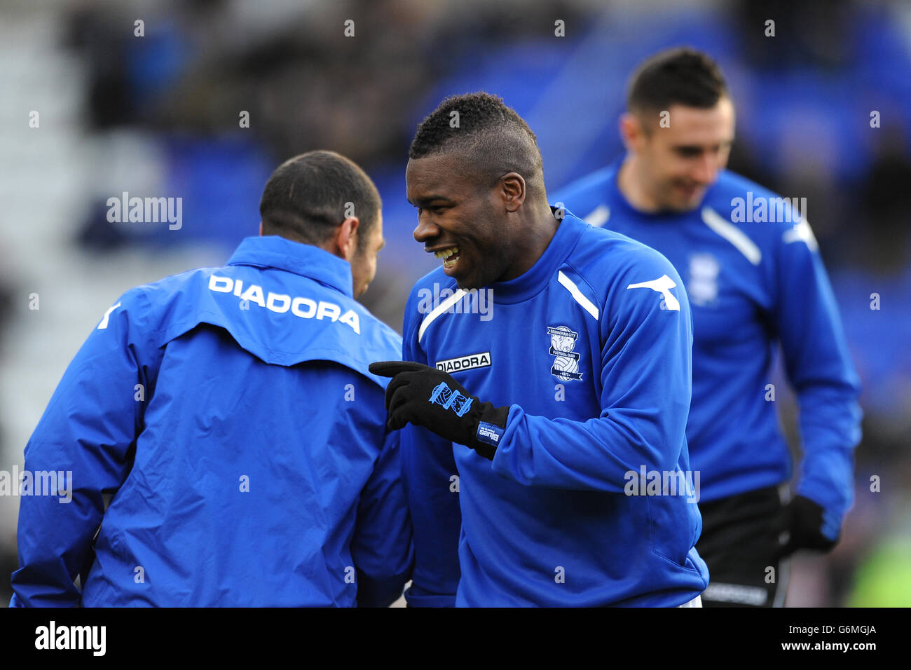 Calcio - Campionato Sky Bet - Birmingham City / Nottingham Forest - St Andrews. Aaron McLean (centro) di Birmingham con Hayden Mullins (a sinistra) Foto Stock
