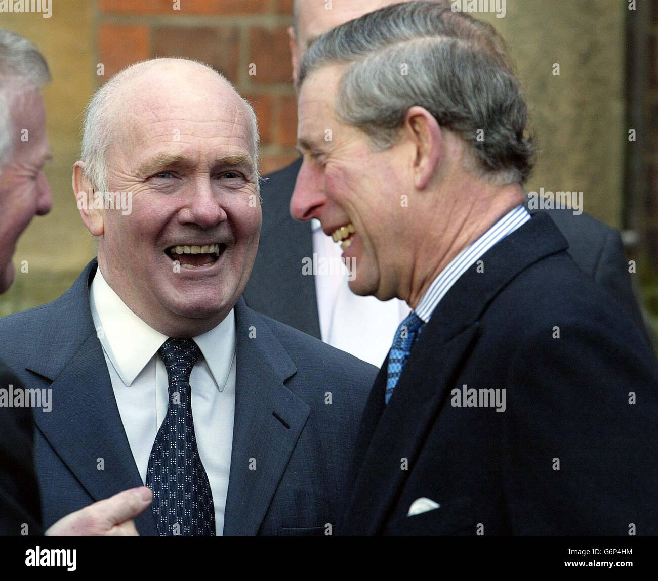 Il principe Charles visiti la ciliegia Knowles ospedale Foto Stock