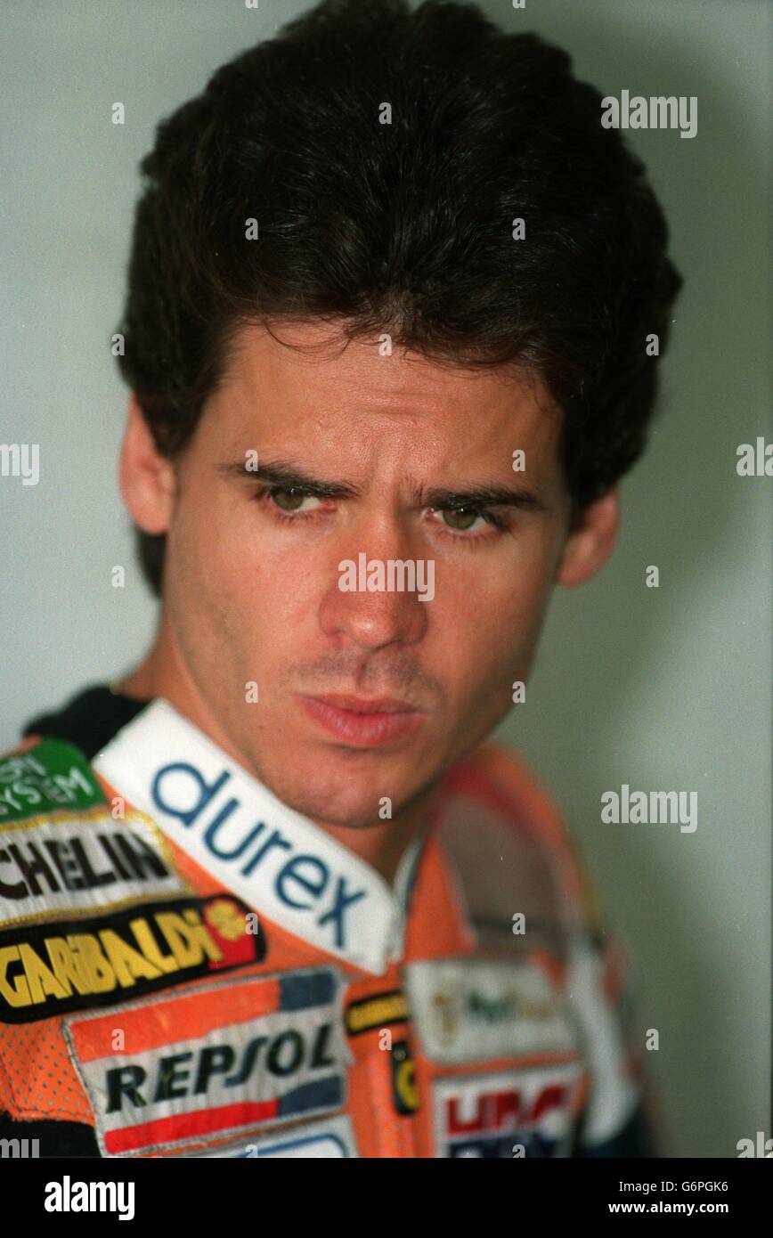 Sport motori. Gran premio britannico 500 cc in bicicletta.. Alex Criville. Foto Stock