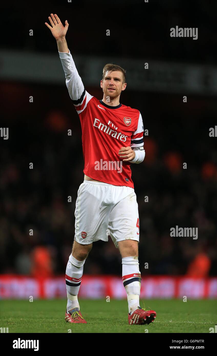 Calcio - Barclays Premier League - Arsenal v Fulham - Emirates Stadium. Per Mertesacker, Arsenale Foto Stock