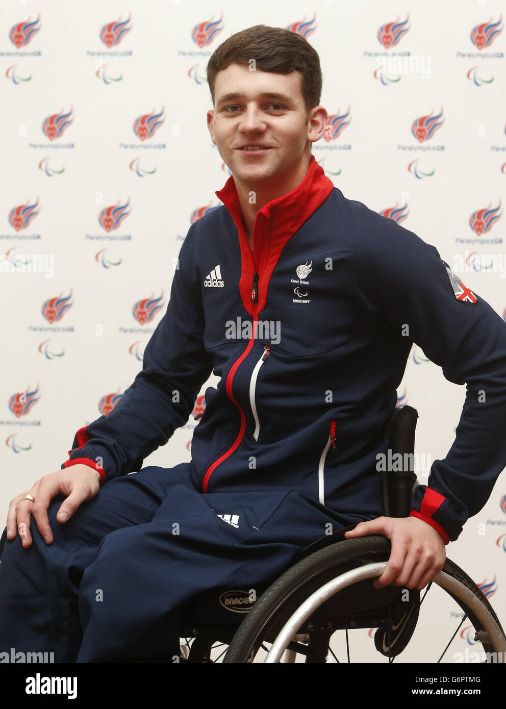 Sci alpino ben Sneesby durante il lancio del Paralimpic Team GB per Sochi al Radisson Blu Hotel, Glasgow. Foto Stock