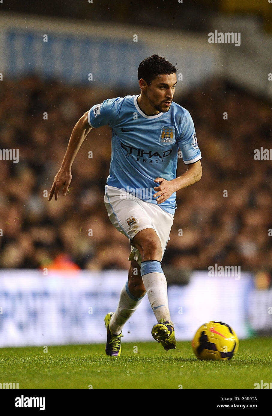 Calcio - Barclays Premier League - Tottenham Hotspur v Manchester City - White Hart Lane. Gonzalez Jesus Navas della città di Manchester Foto Stock