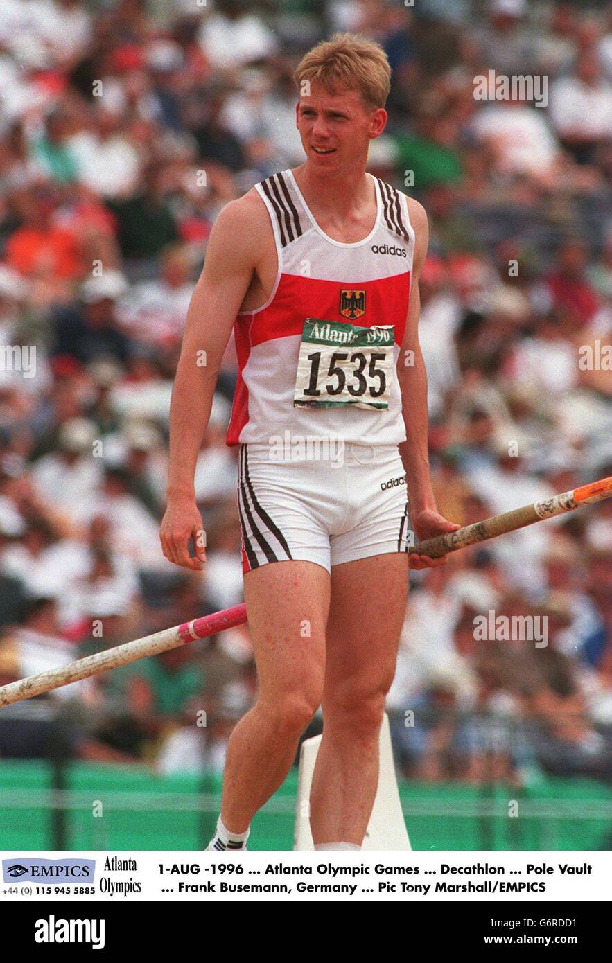 1-AGO -1996 ... Giochi Olimpici di Atlanta ... Decathlon ... Pole Vault ... Frank Busemann, Germania Foto Stock