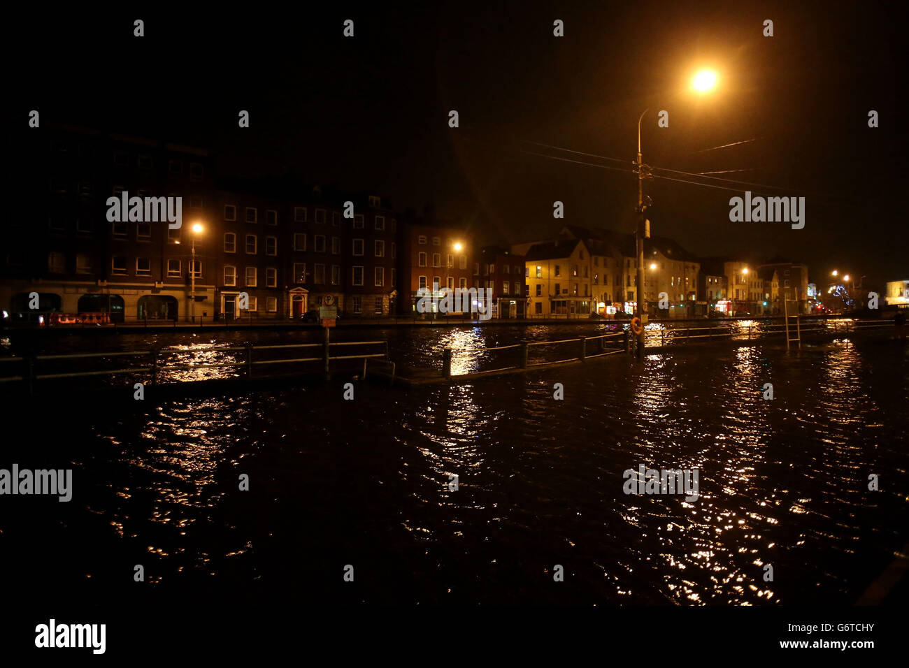 Tempo invernale 4 febbraio. Alluvione nella città di Cork. Foto Stock
