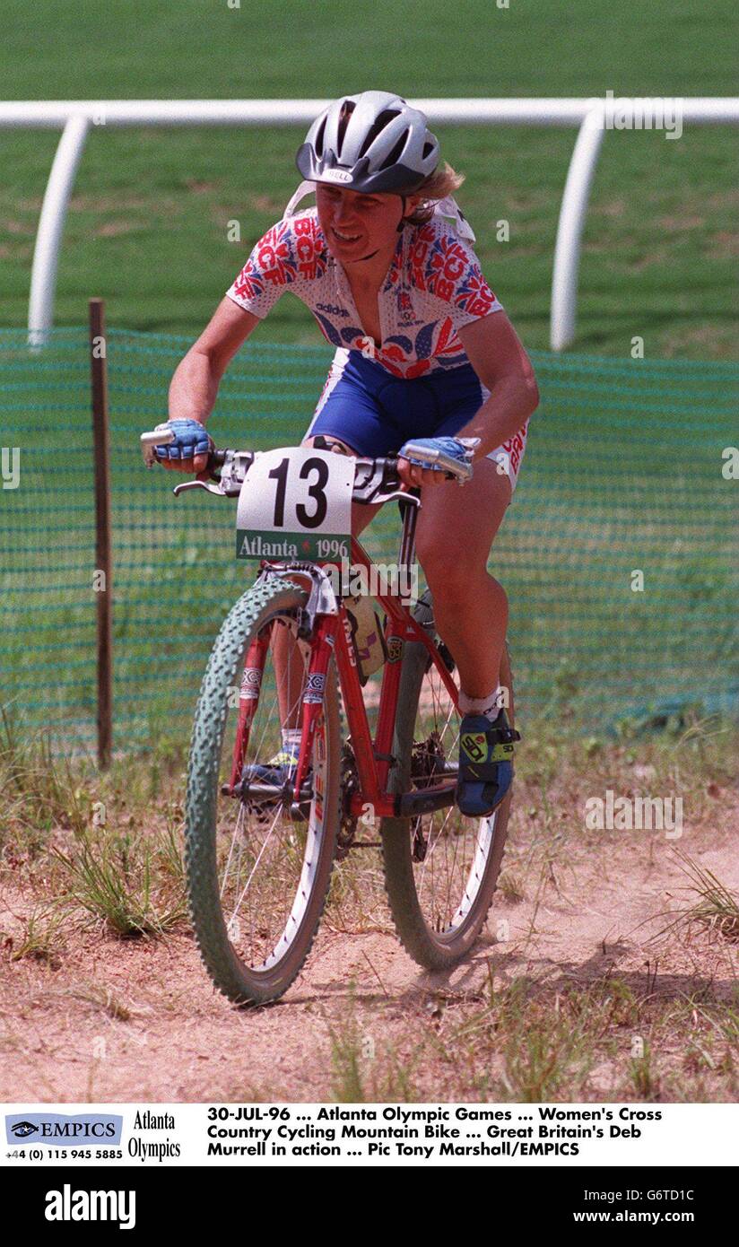 Giochi Olimpici di Atlanta. Bici da fondo da montagna - Donna. Deb Murrell  della Gran Bretagna in azione Foto stock - Alamy