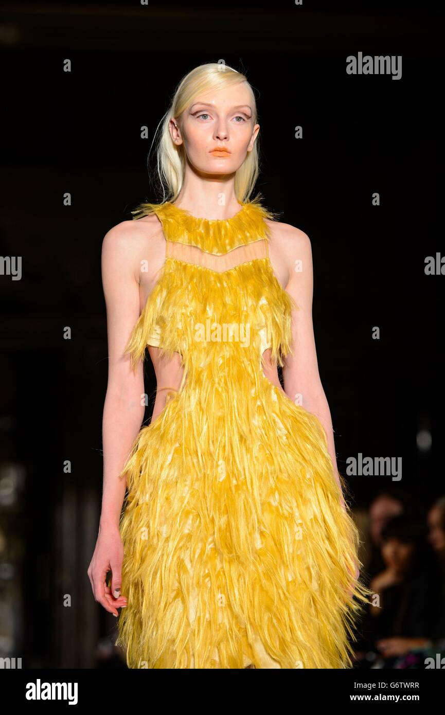 Felder Felder passerella - London Fashion Week 2014 Foto Stock