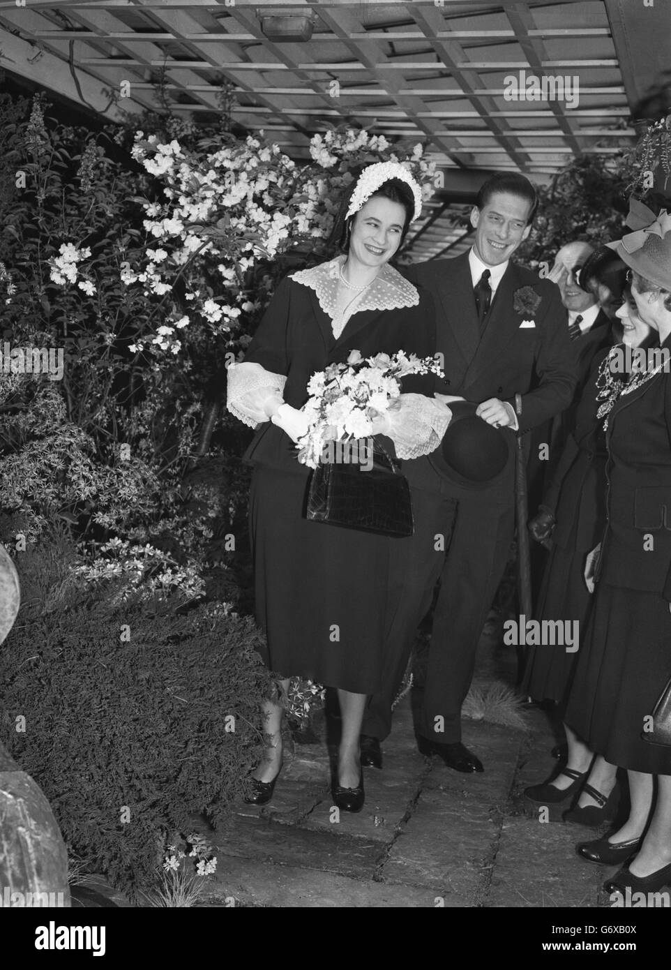 Il conte e la contessa di Harewood all'apertura del North of England Horticultural Society's Spring Flower Show a Harrogate. Foto Stock