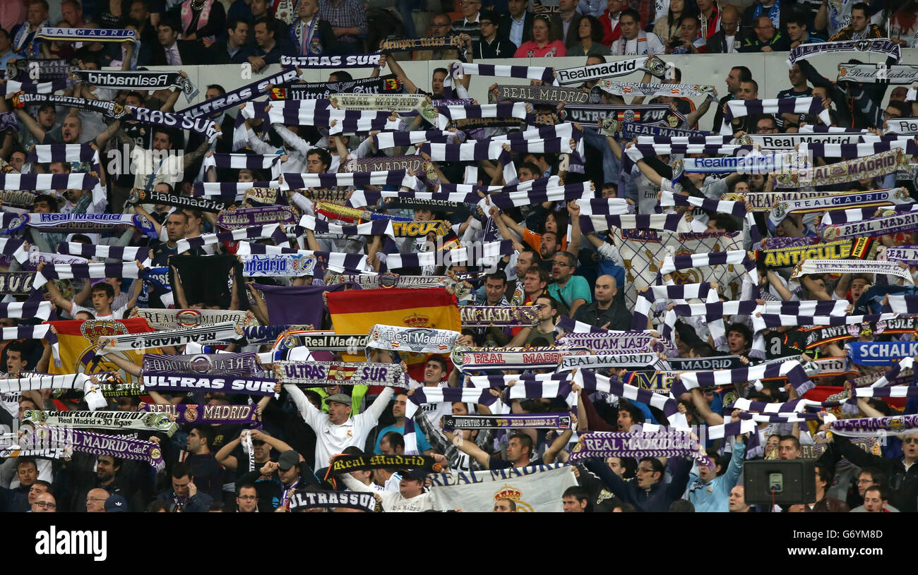 Soccer - UEFA Champions League - Turno di 16 - seconda gamba - Real Madrid v Schalke 04 - Santiago Bernabeu Stadium Foto Stock