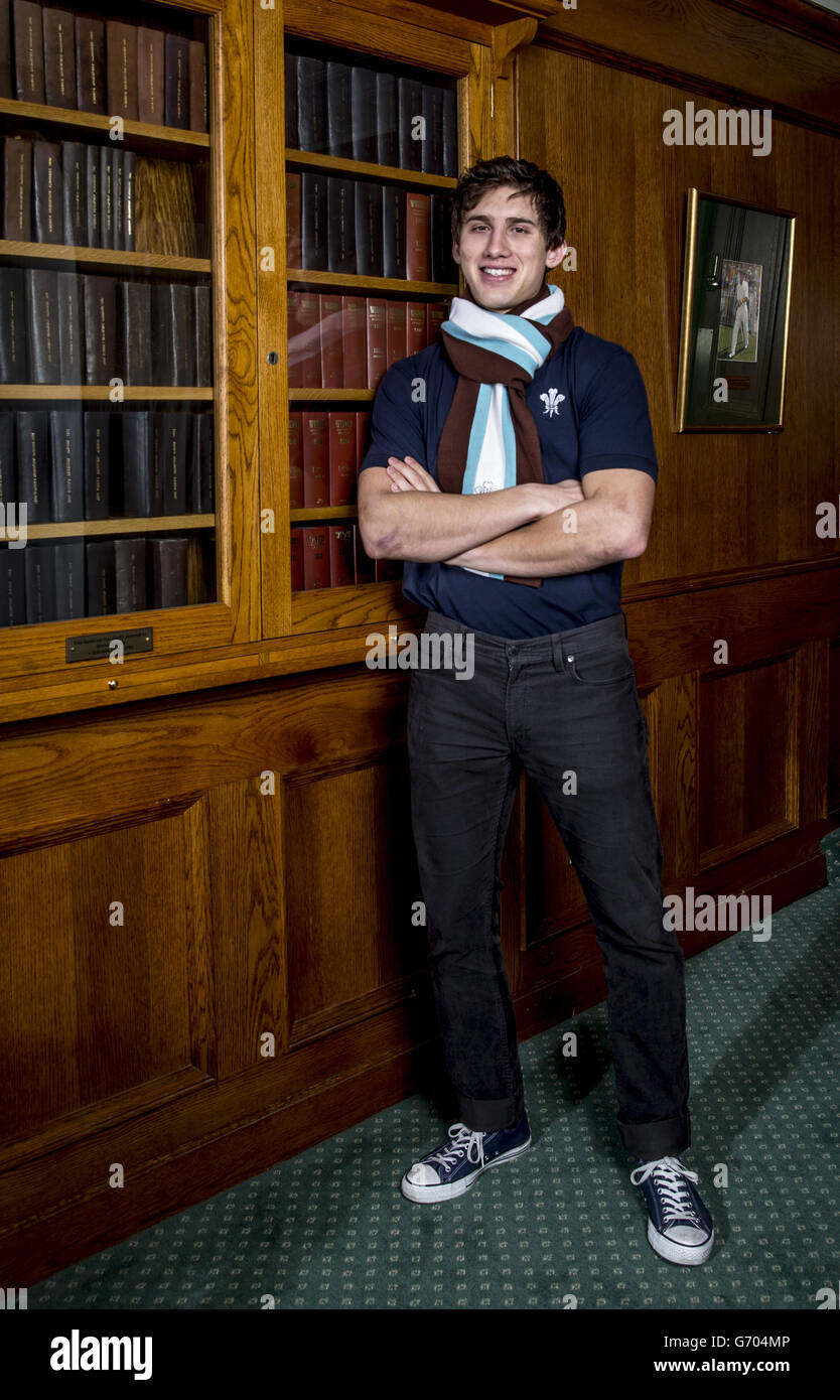 Cricket - Surrey County Cricket Club Photocall - Kia Oval. Zapar Ansari, Surrey Foto Stock