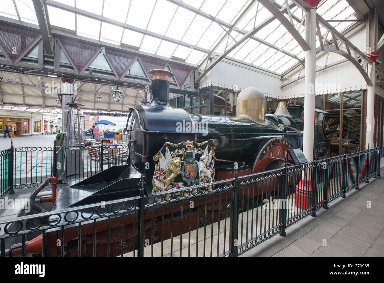 Immagine generale della galleria Windsor Royal Shopping a Windsor, Berkshire Foto Stock