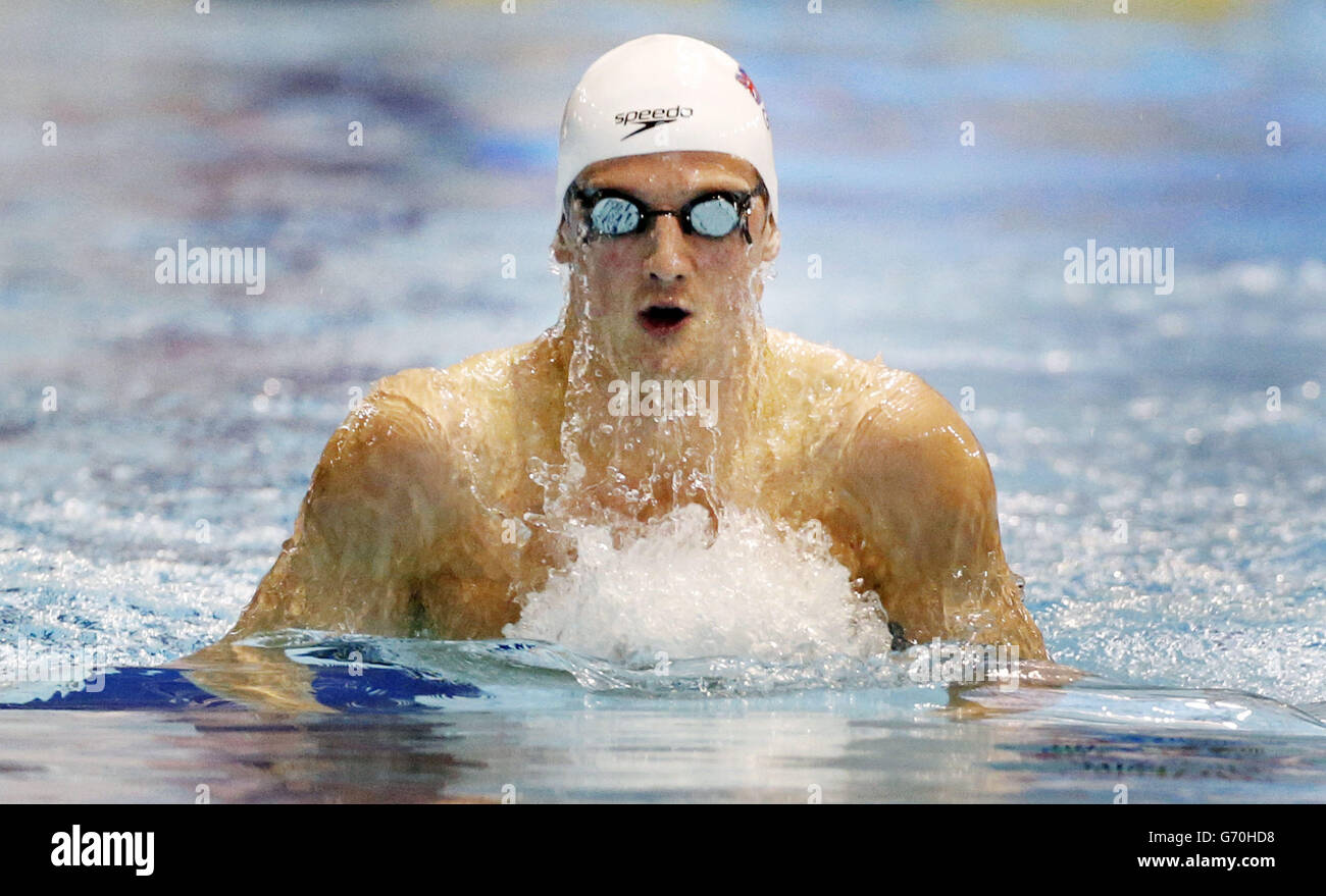 Michael Jamieson vince il tiralatte Mens Open 200m durante i Campionati di gas Nuoto Britannici 2014 al Tollcross International Swimming Center di Glasgow. Foto Stock