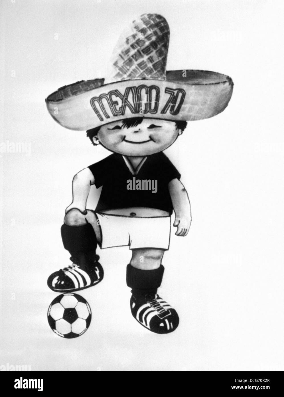 Calcio - Coppa del mondo FIFA - Messico 1970 Mascot - Juanito. Mascotte della Coppa del mondo del Messico chiamata Juanito. Mostra un ragazzino indiano con un sombrero enorme, che tiene un calcio. Foto Stock