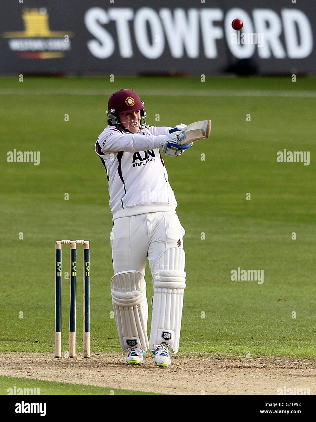 Cricket - LV= County Championship - Division One - Nottinghamshire v Northamptonshire - Giorno 2 - Trent Bridge Foto Stock