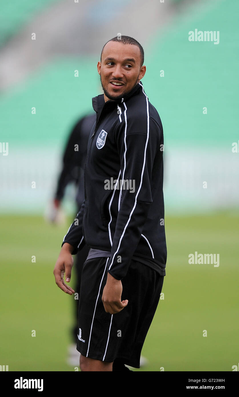 Cricket - LV= County Championship - Divisione 2 - Giorno 1 - Surrey v Gloucestershire - Kia ovale Foto Stock