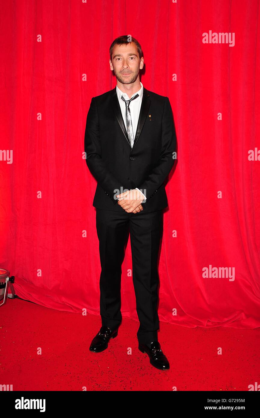 Il sapone britannico Awards - Londra. Charlie Condou arriva per il 2014 British SOAP Awards al Hackney Empire, 291 Mare St, Londra. Foto Stock