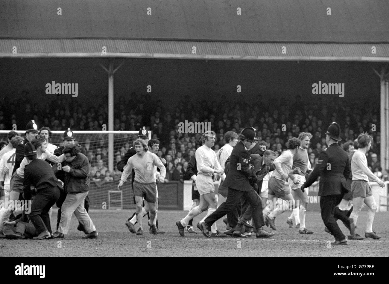 Il lato pazzo del calcio. Foto Stock