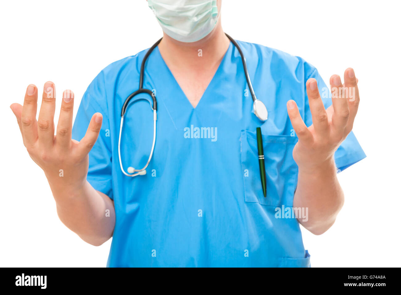 Chirurgo mostra la sua mani sterile su sfondo bianco Foto Stock