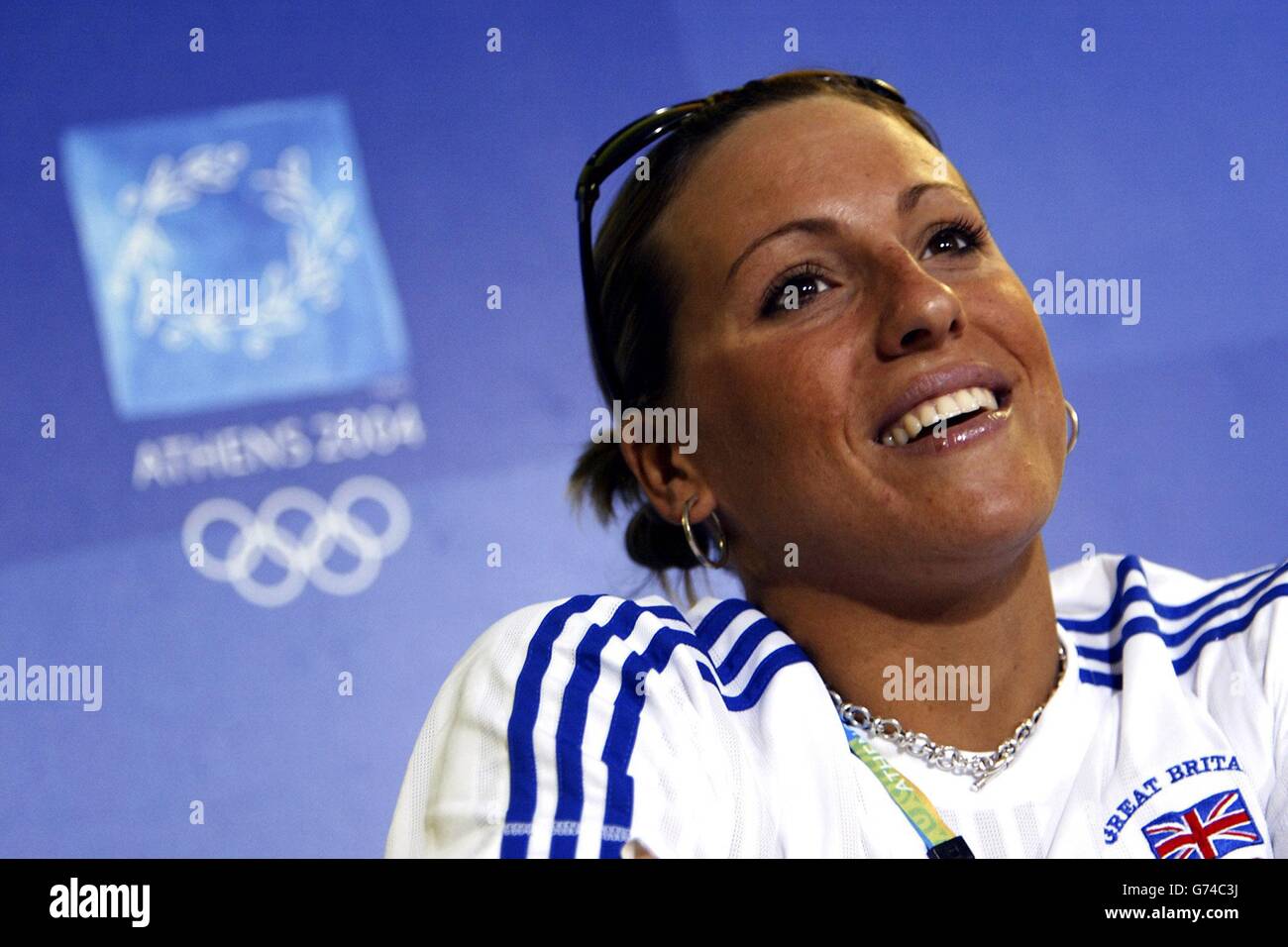 Nuotatore britannico Sarah Price da Loughborough al Centro Acquatico Olimpico di Atene, Grecia. Foto Stock