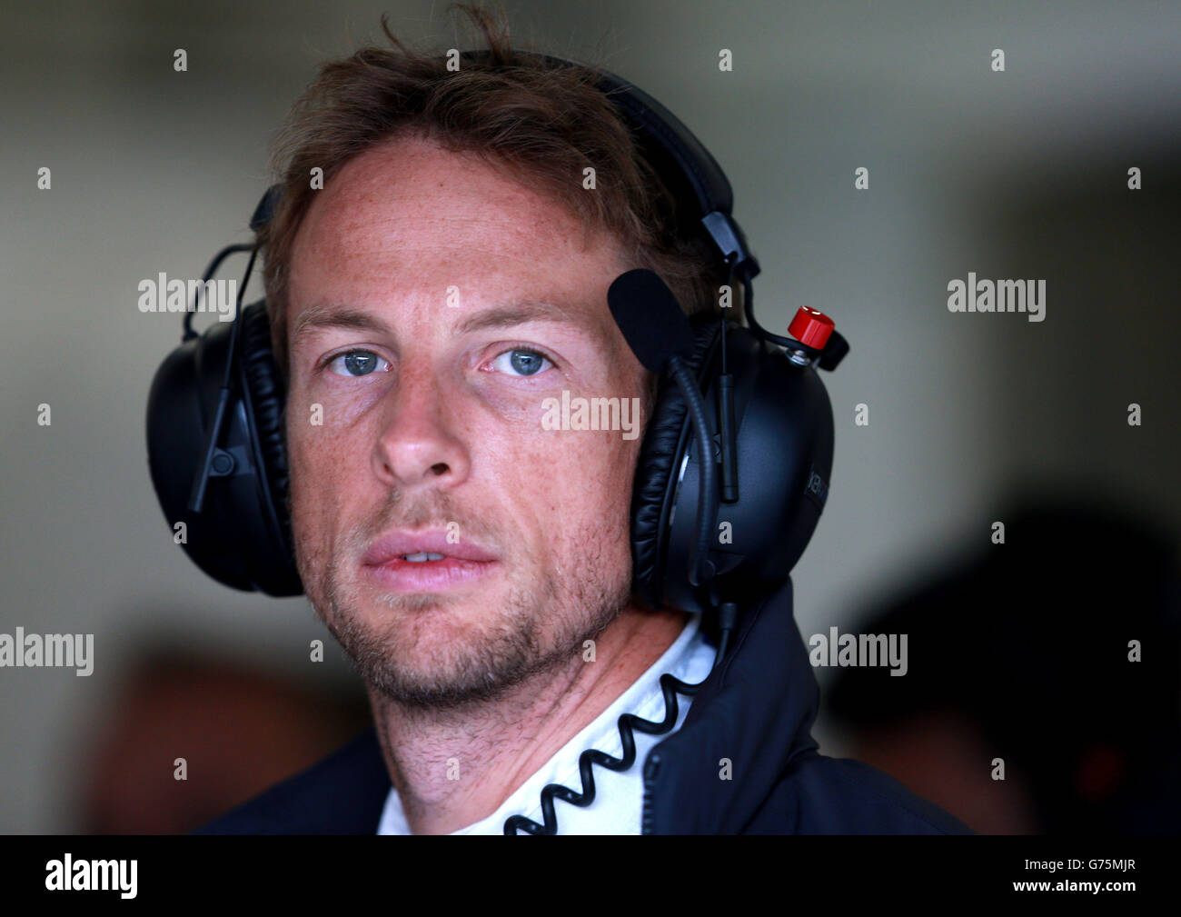 McLaren's Jenson Button durante le prove tre per il Gran Premio di Gran Bretagna 2014 al circuito di Silverstone, Towcester. PREMERE ASSOCIASTION Photo. Data immagine: Sabato 5 luglio 2014. Vedere PA storia AUTO British. Il credito fotografico dovrebbe essere: David Davies/PA Wire. Foto Stock