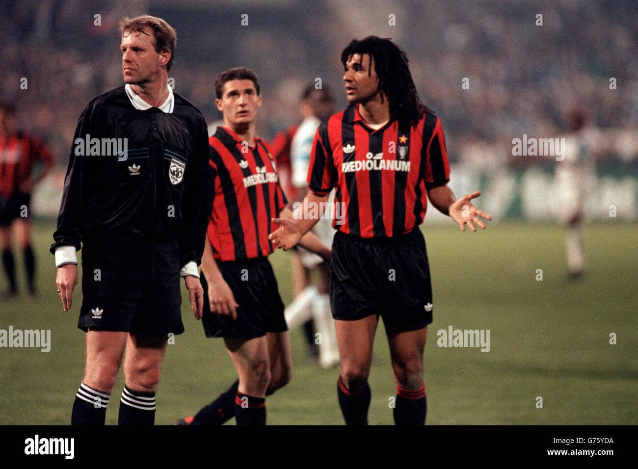 Calcio - Coppa Europa - Quarti di finale, la seconda gamba - Marseille v AC Milano Foto Stock