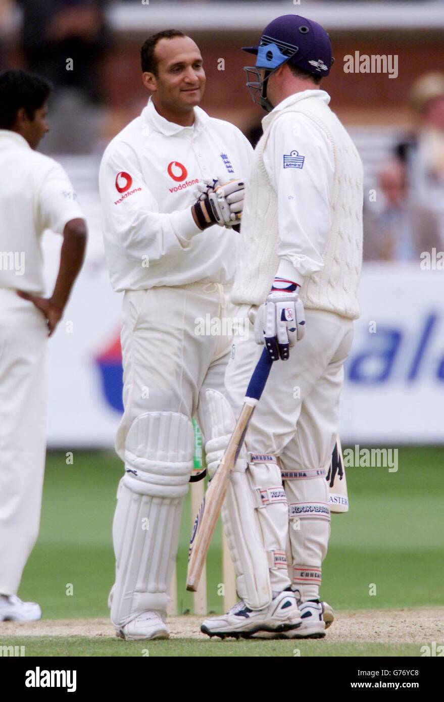 Inghilterra battitore Mark Butcher durante il quinto giorno del primo test match nPower a Lords, Londra. Foto Stock