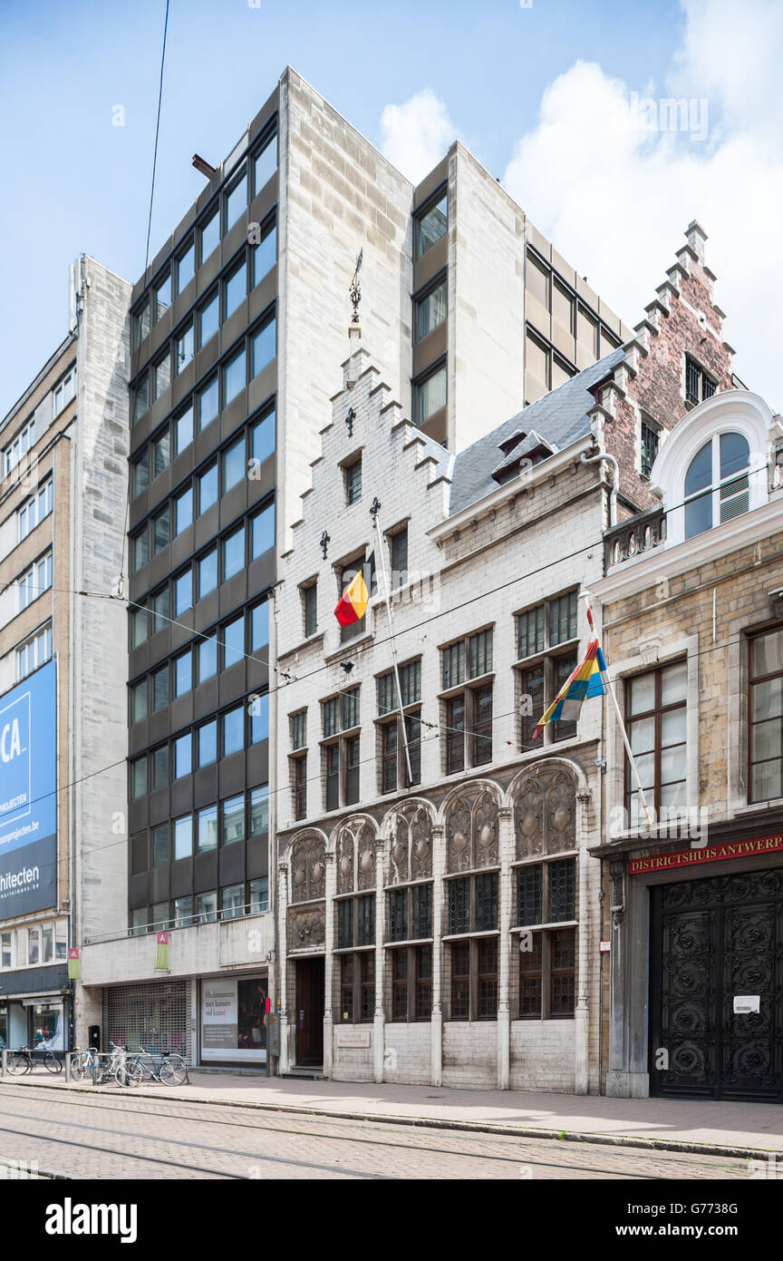 Belgio, Anversa, facciata del Museo Mayer van den Bergh Foto Stock